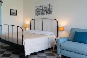 Dreibettzimmer mit Gartenblick