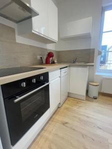 CMG Studio 102 XL Petit-Bois Place Ducale