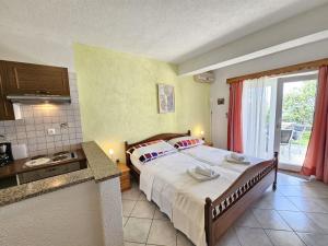 KETI 3 NV - Apartment 2 pax with terrace and private parking
