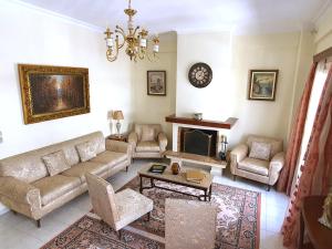 MANDO PATRASSO - Clasical apartment in the center of Patras with free parking