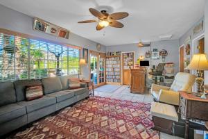 Coyote Inn - 21 and Over