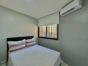 Moema Studium reformado c garagem Internet Expo