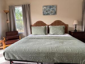 Spacious Family Fun Near Disney, Water Slide, Pool