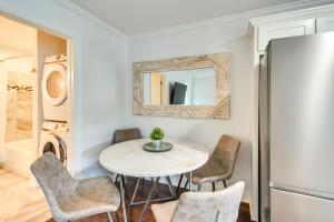 Steps to River and Shops Downtown Helen Retreat!