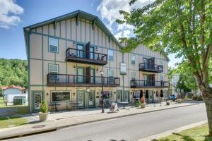 Walk to Main St and River Downtown Helen Condo