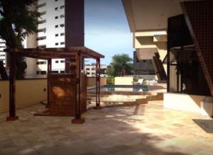 Flat Vista Mar em Área Nobre com Piscina na Beira Mar