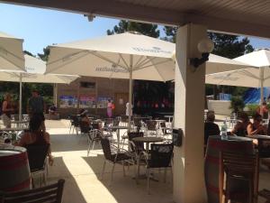 Campings Plaisirs Nature a La Pignade : photos des chambres