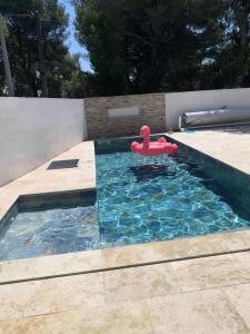 Appartements Villa avec piscine Chataigniers - Villa 3 pieces 4 personnes MAE-1773 : photos des chambres