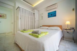 OLYMPOS Apartments