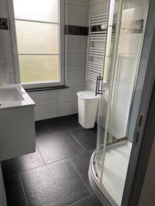 Maisons de vacances gite de l-ardoise : Maison 2 Chambres