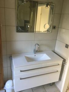 freistehendes Ferienhaus mit Sauna und Kamin