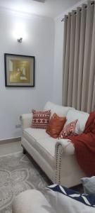 Serene BnB - Apt 01 Makongo after Mlimani City