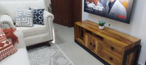 Serene BnB - Apt 01 Makongo after Mlimani City