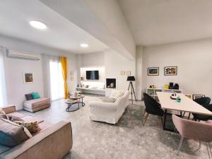 Apartment in Athens Victoria sguare