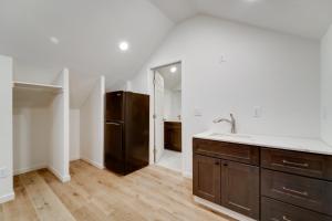 Fish, Boat & Hike: Modern Portola Studio