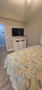 2 BR in Laketown Wharf