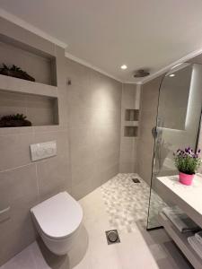 Konstantinou Deluxe Apartments