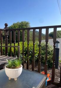 Sienna Elegance 2 Bedroom Pet Free 2018 model