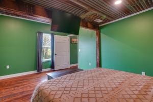 Near Wineries Country Condo in New Haven