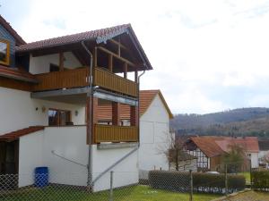 Flat in Densberg with nearby forest