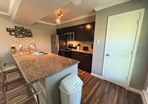 Sunset Bliss Bayfront Getaway