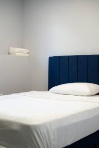 Urban Contemporary Apartment