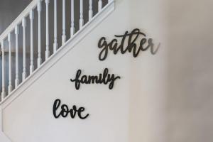 Luxury 5BDR House woth pool - 8863