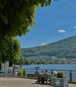 MIMIs Lakeside Apartment - NEWLY RENOVATED