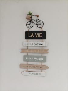 Maisons de vacances Le refuge de la source : photos des chambres