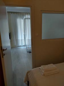 Luxury by the White Tower