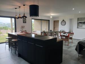 Villas Nouveau villa T4 a Sotta entre mer et montagnes : photos des chambres