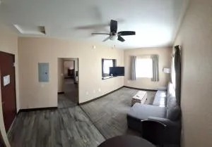 Island Suites
