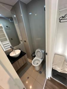 Modern 3BR 2Bath Apt w Pool Grill Zone Miraflores