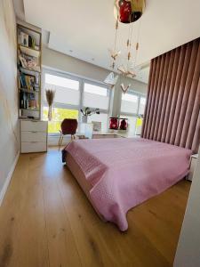 Unique House for Football Fans-Wroclaw Final- near Stadium