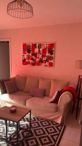 appartement-Rez de jardin, parking privé et Tram