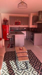 appartement-Rez de jardin, parking privé et Tram