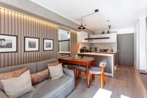 Brand-new designer apt - Pool in Miraflores