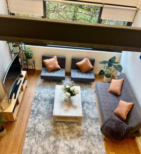 Luxury Sydney Condo, Pool, Gym, Parking