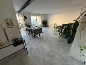Appartements Montpellier Un ecrin de lumiere pour enchanter votre sejour : photos des chambres