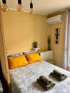 Palm Leaf Studio Nice