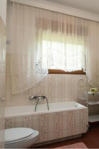 Apartments with parking space Lovran, Opatija - 2336