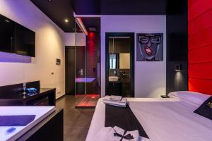 Maximum hub suite&spa