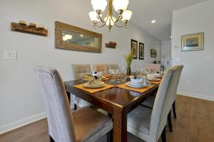 Rare Waterfront Wspashpool, Resort -3091Pp