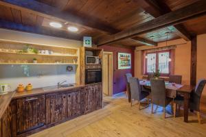 Family friendly house with a swimming pool Varazdin Breg, Zagorje - 24411