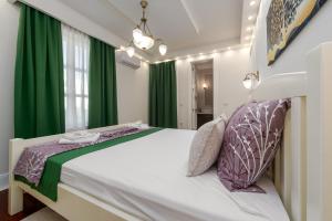 Apartments with swimming pool Novalja, Pag - 24151