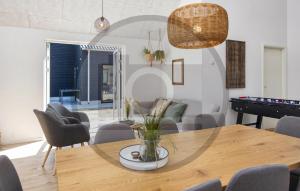 Pet Friendly Home In Glesborg With Wifi