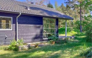 2 Bedroom Gorgeous Home In Orø