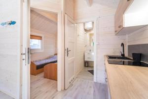 New holiday homes for 4 people by the sea