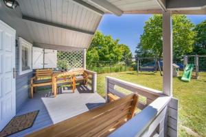 Holiday Home Dziwnówek near Baltic Sea