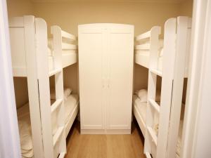 Apartment in Nieuwpoort near the Beach